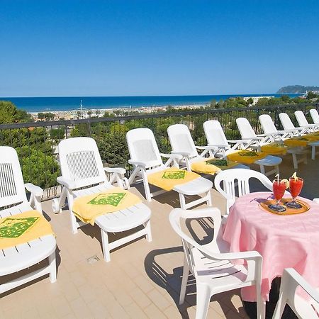 Hotel Tulipe Nazionale リッチョーネ 部屋 写真